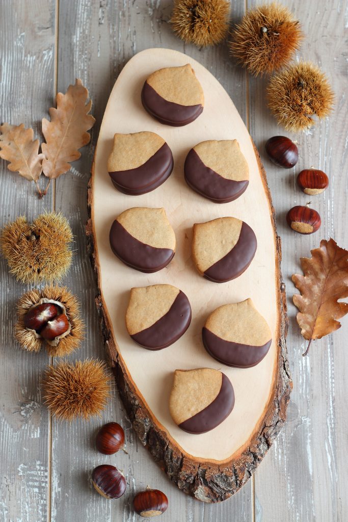 Tronchetto Di Natale Con Marmellata Di Castagne.Castagnetti I Biscotti Con Crema Di Marroni E Cioccolato Cinnamon Lover Blog